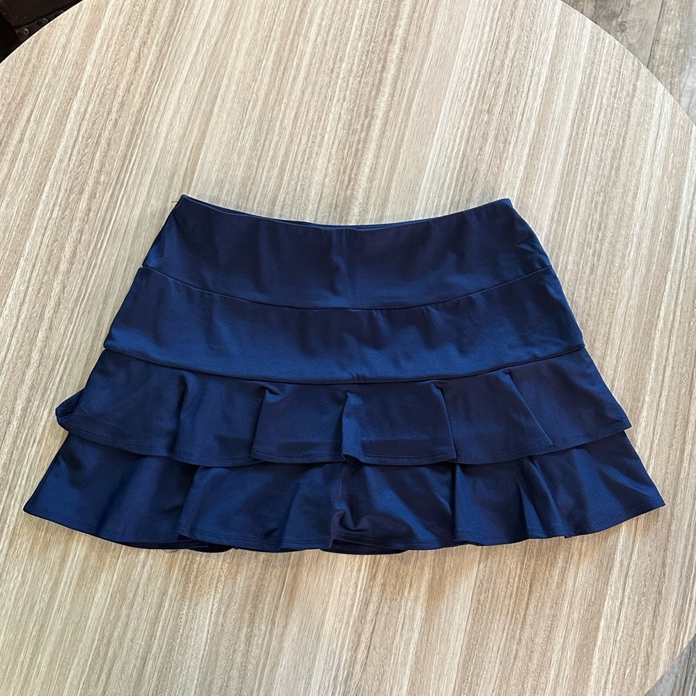 Tail Women’s Navy tennis skirt **NEW**